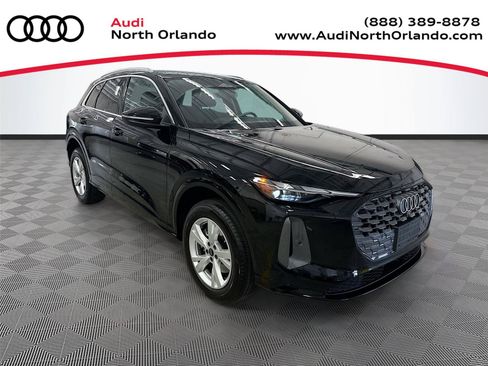 Certified 2025 Audi Q5 Premium w/ Convenience Package AWD/4WD image 1