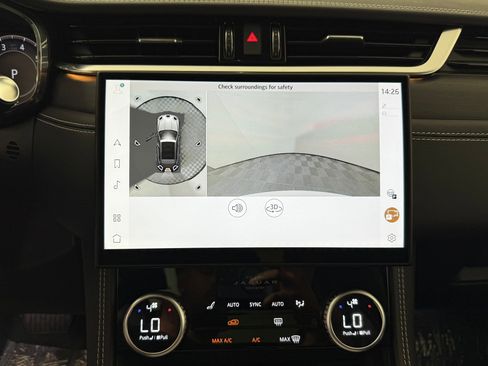 New 2026 Jaguar F-PACE R-Dynamic S AWD/4WD image 26