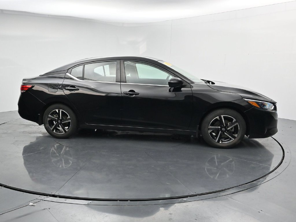 Used 2024 Nissan Sentra SV w/ All-Weather Package FWD image 9