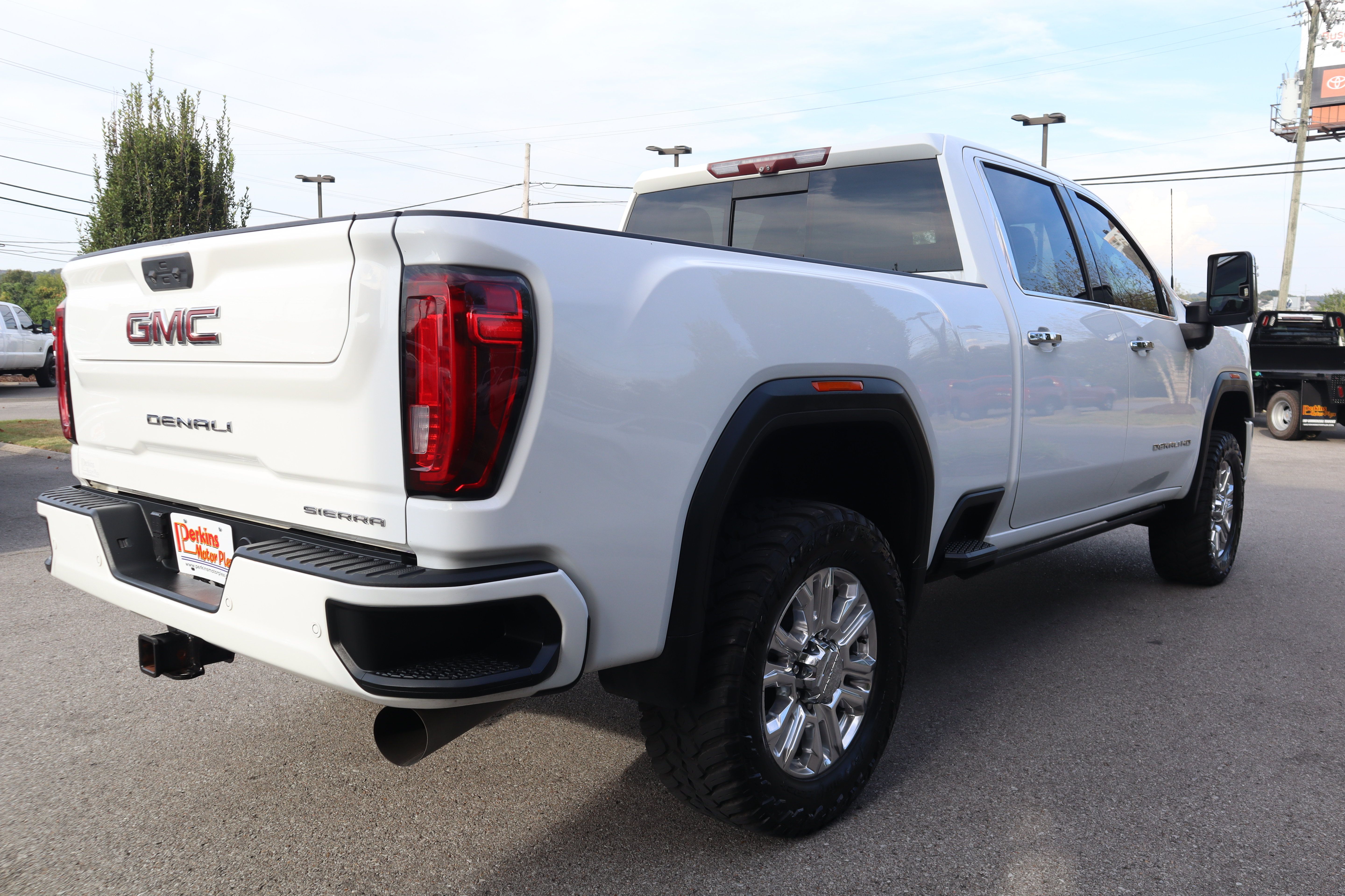 Used 2020 GMC Sierra 2500 Denali w/ Denali Ultimate Package AWD/4WD image 7