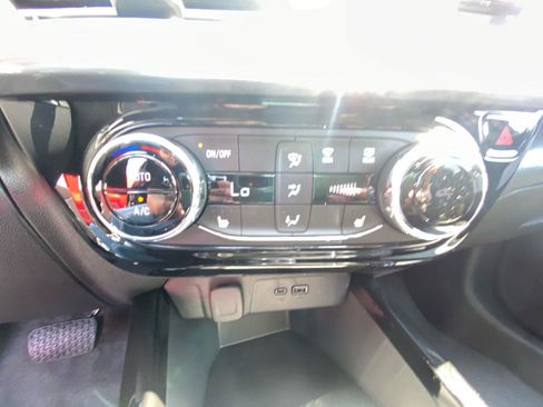 New 2026 Chevrolet Trax LT w/ Driver Confidence Package FWD image 19