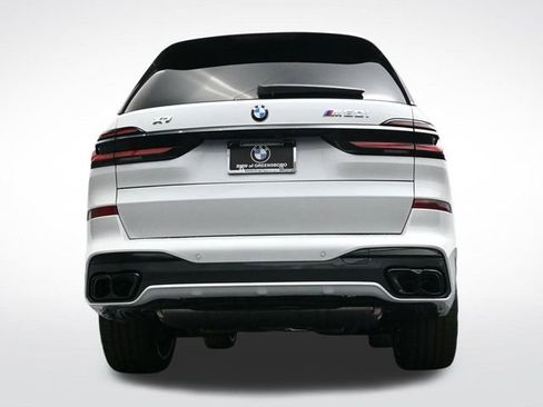 New 2026 BMW X7 M60i image 32