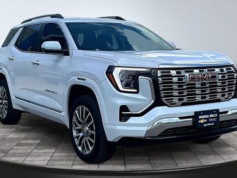 Used 2026 GMC Terrain Denali AWD/4WD image 4