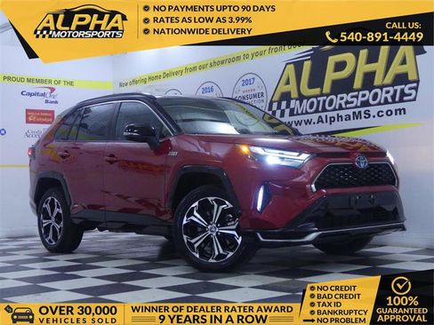 Used 2024 Toyota RAV4 XSE w/ Weather Package AWD/4WD image 1