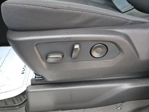 New 2026 Chevrolet Silverado 1500 LT image 25