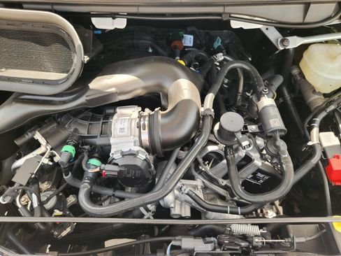 New 2026 Ford Transit 250 148 Medium Roof w/ Load Area Protection Package RWD image 25