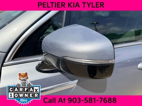 Certified 2025 Kia Sorento S w/ Panoramic Sunroof Package FWD image 6