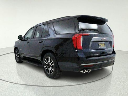 Used 2024 GMC Yukon AT4 AWD/4WD image 6