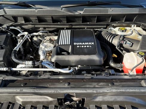 Used 2021 Chevrolet Silverado 1500 LT w/ All Star Edition Plus image 10