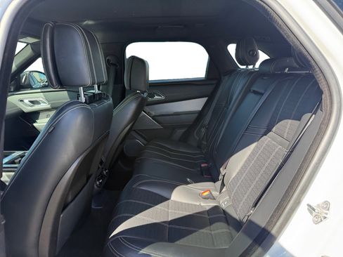 Used 2018 Land Rover Range Rover Velar R-Dynamic HSE AWD/4WD image 16