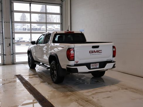 Used 2023 GMC Canyon Elevation w/ Convenience Package image 8