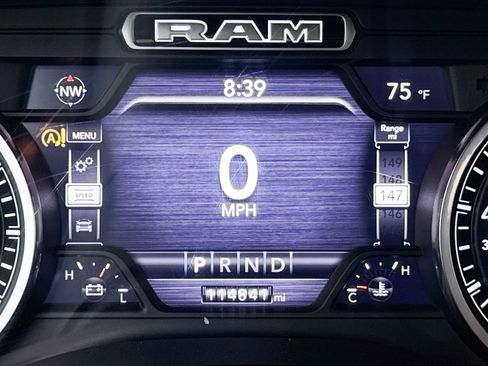Used 2020 RAM 1500 Laramie AWD/4WD image 32