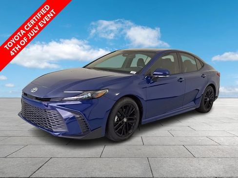 Certified 2025 Toyota Camry SE w/ Convenience Package FWD image 4