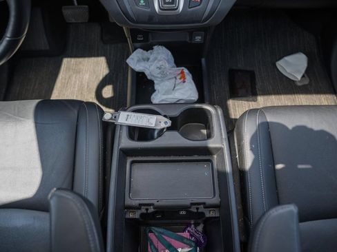 Used 2024 Honda Odyssey EX-L image 25