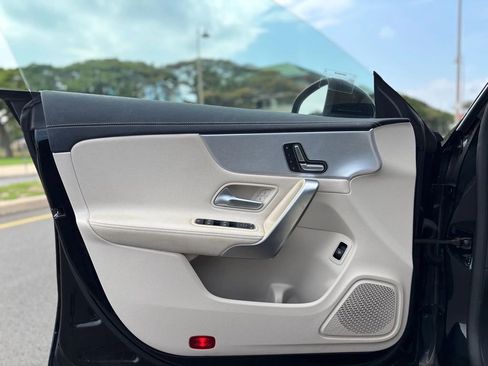 Used 2020 Mercedes-Benz CLA 250 image 14