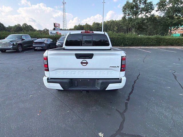 Used 2022 Nissan Frontier Pro-X RWD image 8