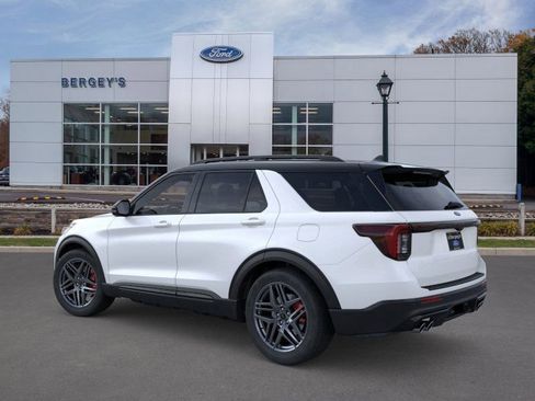 New 2025 Ford Explorer ST image 4