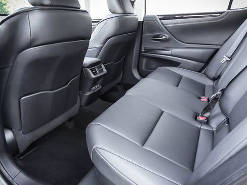 Used 2021 Lexus ES 300h w/ Premium Package FWD image 21