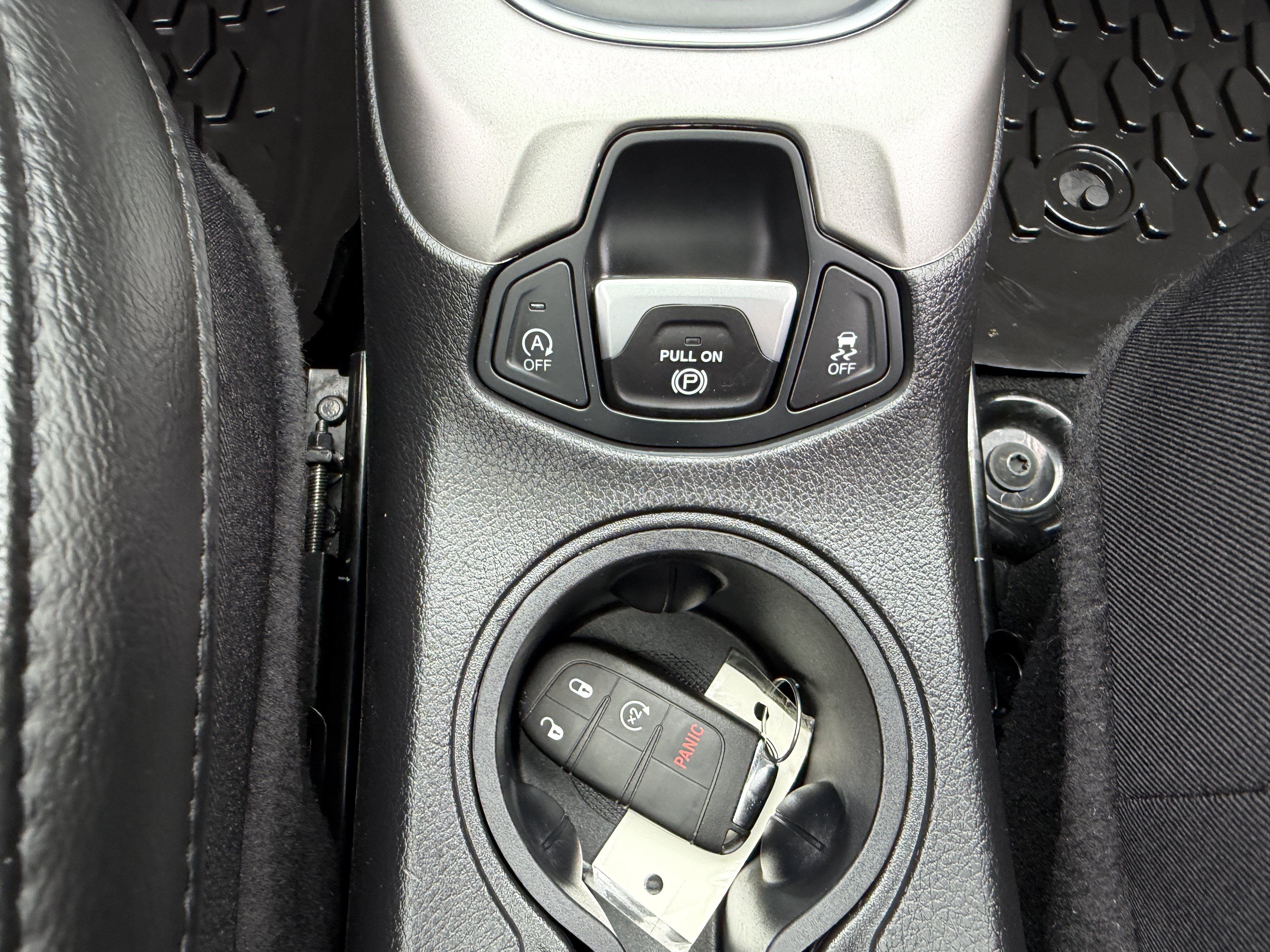 Used 2019 Jeep Compass Latitude w/ Popular Equipment Group AWD/4WD image 40