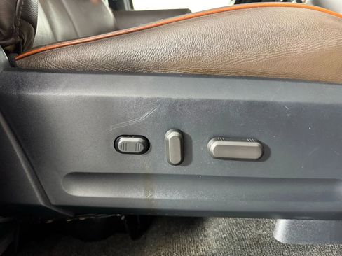 Used 2017 Ford Expedition King Ranch image 38