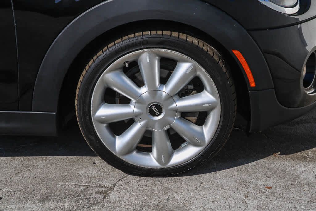 Used 2015 MINI Cooper S FWD image 9