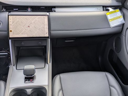 New 2026 Land Rover Discovery Sport Landmark AWD/4WD image 28