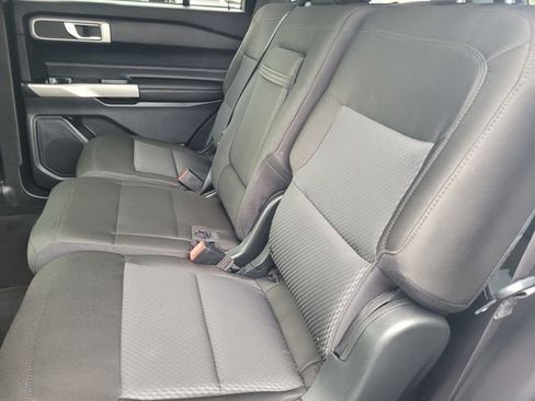 Certified 2022 Ford Explorer XLT image 13