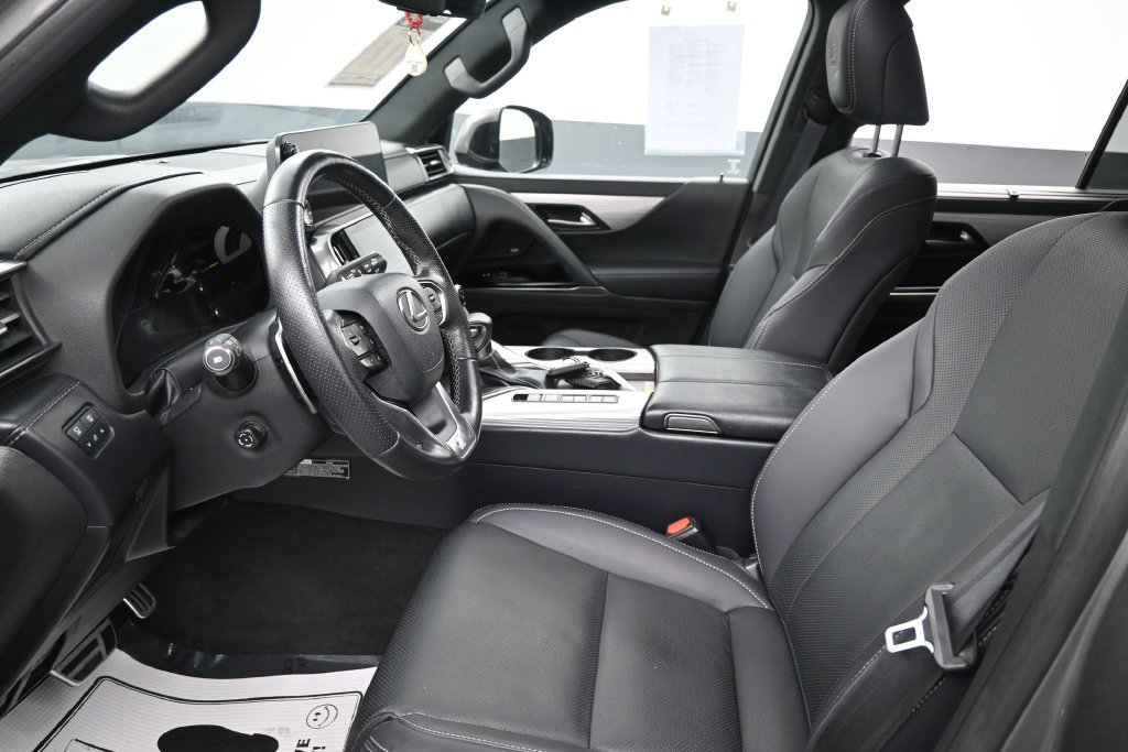 Used 2024 Lexus LX 600 F Sport AWD/4WD image 19