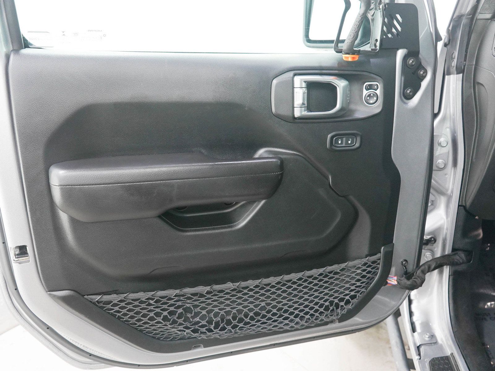 Used 2019 Jeep Wrangler Sport AWD/4WD image 14