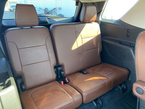 Used 2019 Chevrolet Traverse High Country w/ LPO, Floor Liner Package image 30