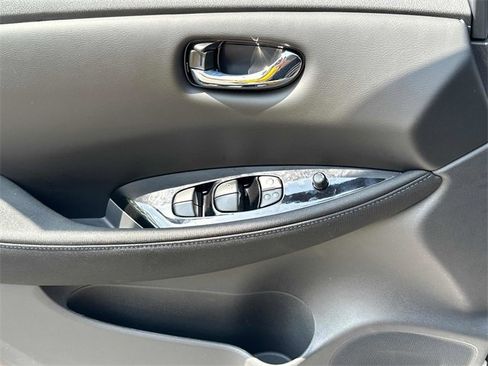 New 2025 Nissan Leaf SV Plus image 8