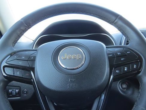 Used 2023 Jeep Cherokee Altitude Lux AWD/4WD image 15
