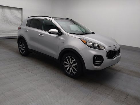 Used 2018 Kia Sportage EX w/ EX Technology Package AWD/4WD image 11