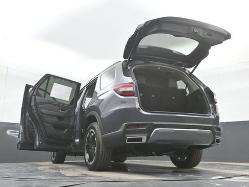 New 2026 Honda Pilot Touring image 58