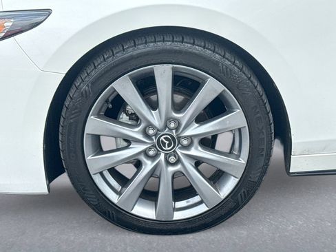 Used 2024 MAZDA MAZDA3 s FWD image 19