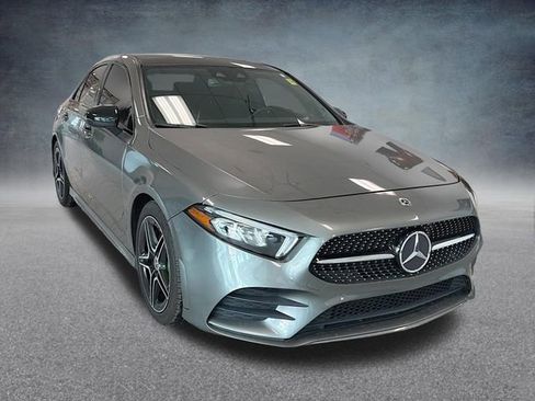 Used 2019 Mercedes-Benz A 220 4MATIC image 4