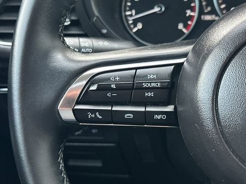 Used 2025 MAZDA MAZDA3 s image 25