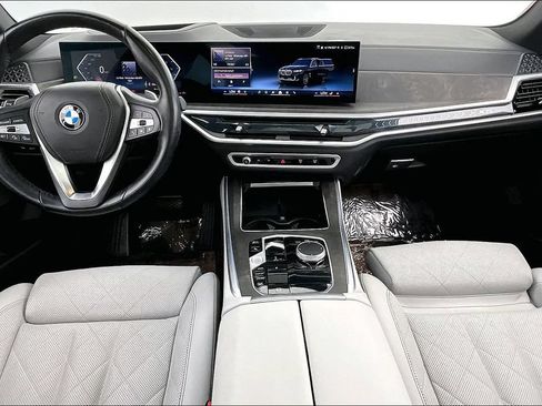 Used 2025 BMW X5 xDrive40i AWD/4WD image 18