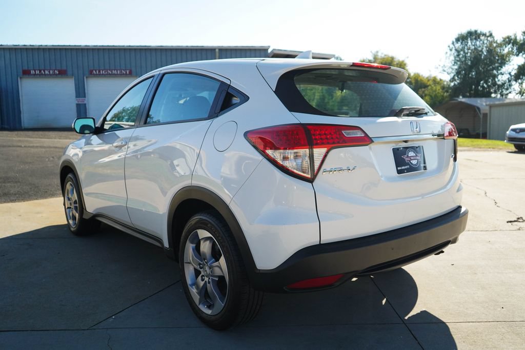 Used 2021 Honda HR-V LX image 4