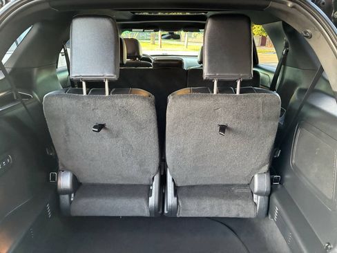 Used 2016 Ford Explorer Limited w/ Equipment Group 301A AWD/4WD image 18