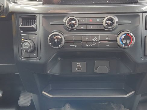 Used 2025 Ford F150 XL image 15