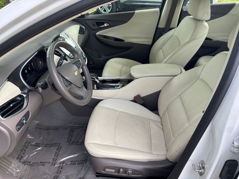 Used 2024 Chevrolet Malibu LT image 27