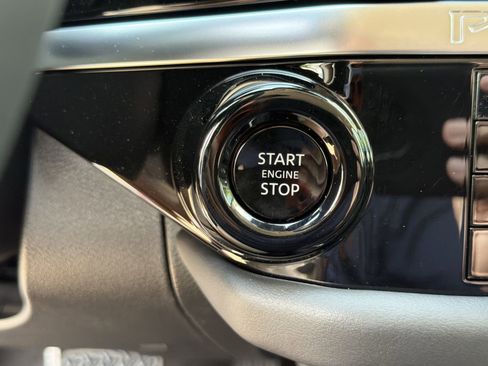 New 2026 Nissan Pathfinder SL FWD image 14