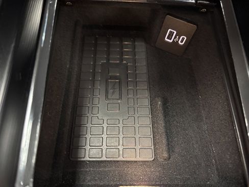 Used 2024 Lincoln Corsair Grand Touring w/ Equipment Group 301A image 39