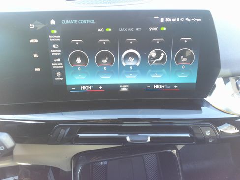 Used 2023 BMW X1 xDrive28i image 31