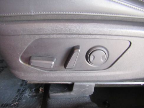 Used 2021 Kia Sorento S FWD image 16