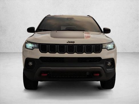 Used 2024 Jeep Compass Trailhawk AWD/4WD image 8