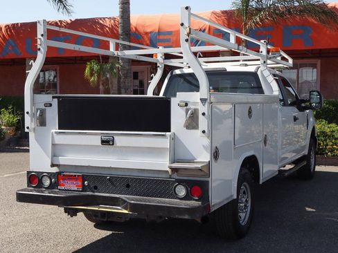 Used 2021 Ford F350 XL w/ XL Value Package AWD/4WD image 9