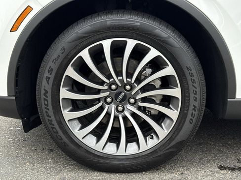 Used 2021 Lincoln Aviator Reserve image 17