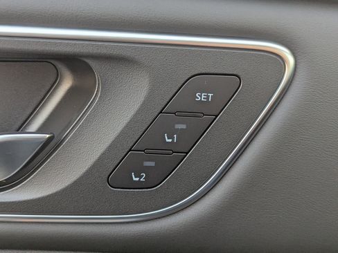 New 2026 Nissan Rogue Platinum image 20